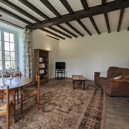 Familial Avec Piscine Couverte, Jardin Prive, Proche D'aubeterre-sur-dronne - Fr-1-653-239 *