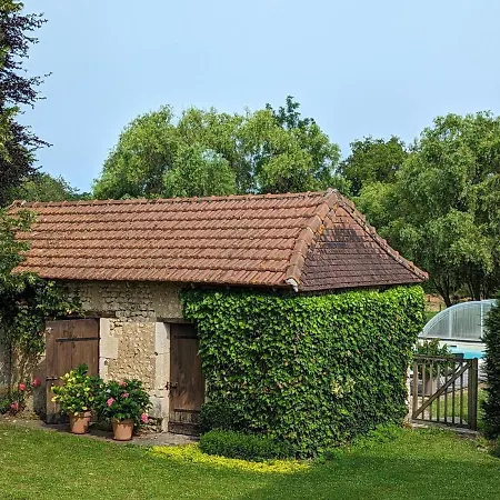Familial Avec Piscine Couverte, Jardin Prive, Proche D'aubeterre-sur-dronne - Fr-1-653-239 Prázdninový dům Bellon