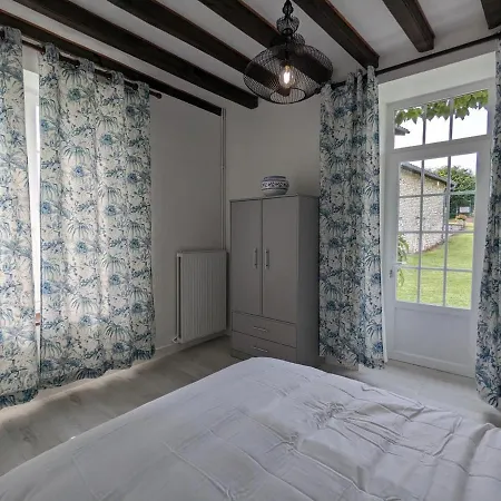 Familial Avec Piscine Couverte, Jardin Prive, Proche D'aubeterre-sur-dronne - Fr-1-653-239 *