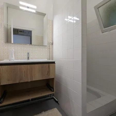 Familial Avec Piscine Couverte, Jardin Prive, Proche D'aubeterre-sur-dronne - Fr-1-653-239 Prázdninový dům Bellon