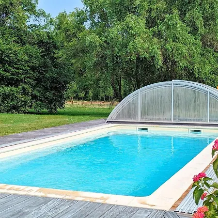 Familial Avec Piscine Couverte, Jardin Prive, Proche D'aubeterre-sur-dronne - Fr-1-653-239 Prázdninový dům